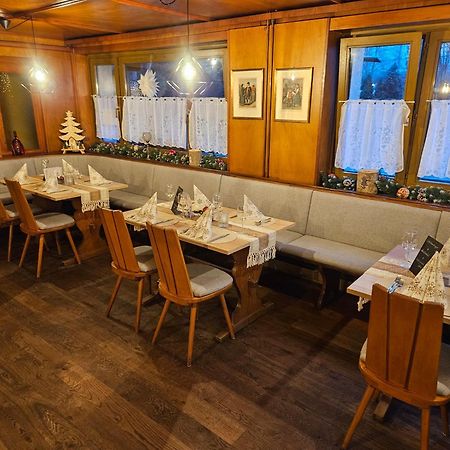 Alemannenhof Hotel Engel Rickenbach  ภายนอก รูปภาพ