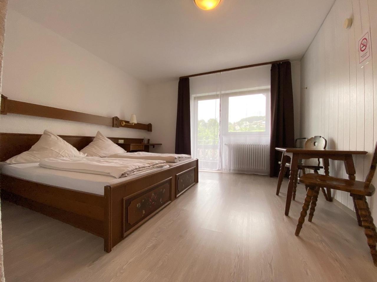 Alemannenhof Hotel Engel Rickenbach  ภายนอก รูปภาพ