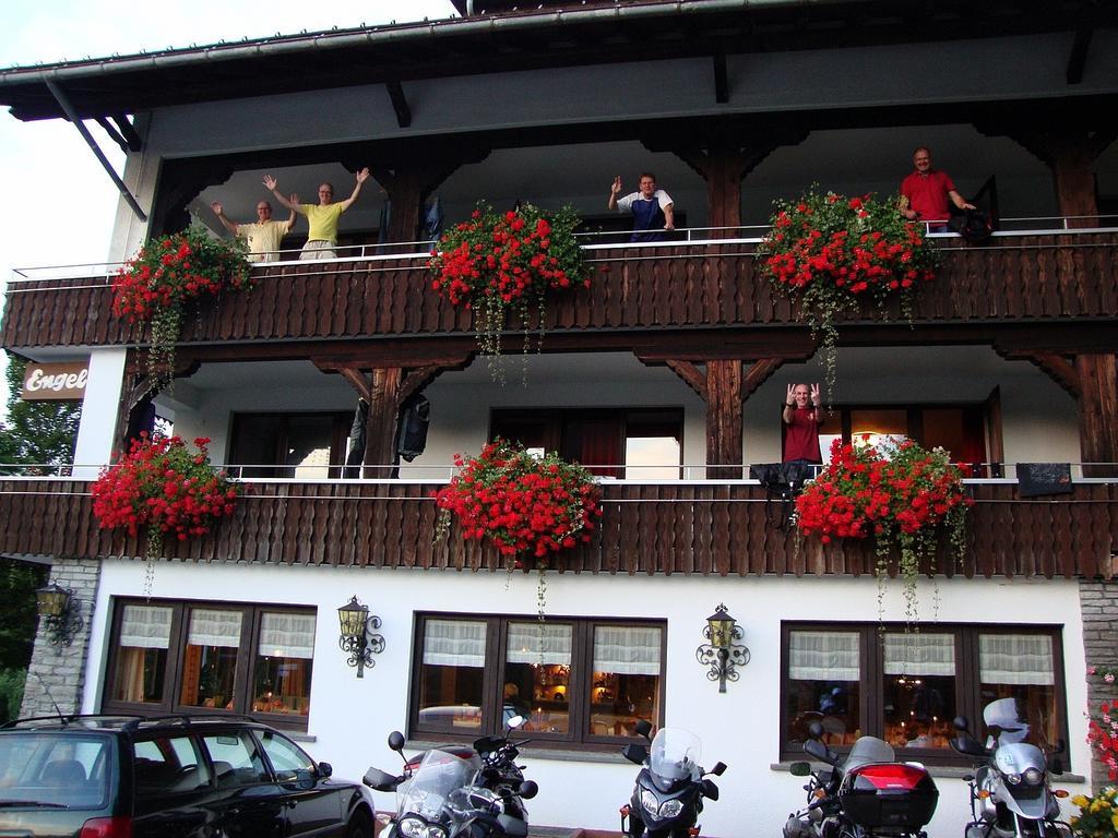 Alemannenhof Hotel Engel Rickenbach  ภายนอก รูปภาพ