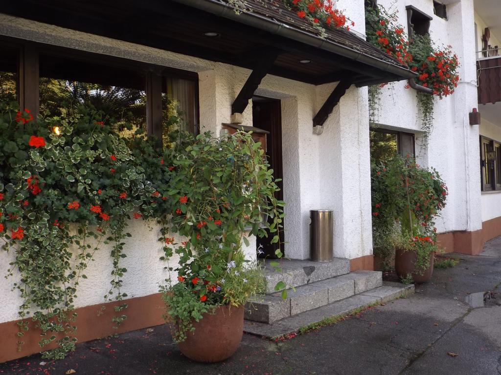 Alemannenhof Hotel Engel Rickenbach  ภายนอก รูปภาพ