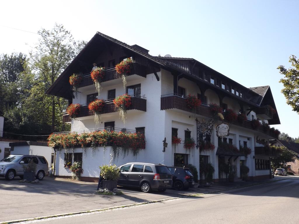 Alemannenhof Hotel Engel Rickenbach  ภายนอก รูปภาพ