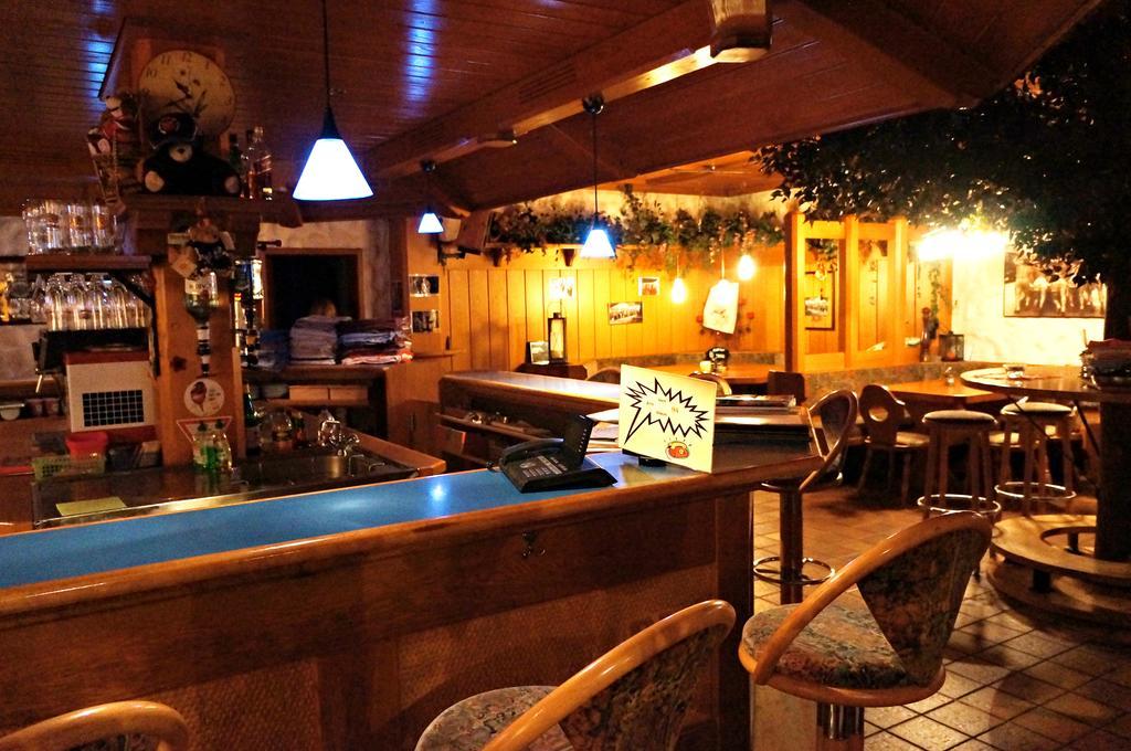 Alemannenhof Hotel Engel Rickenbach  ภายนอก รูปภาพ